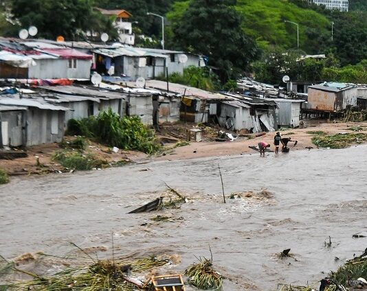 Qatar Red Crescent Announced One Hundred Thousand Dollars In Aid For The Pakistani Flood Victims Qatar Red Crescent Announced One Hundred Thousand Dollars In Aid For The Pakistani Flood Victims