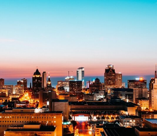 Why You Should Consider Moving to Milwaukee Moving to Milwaukee