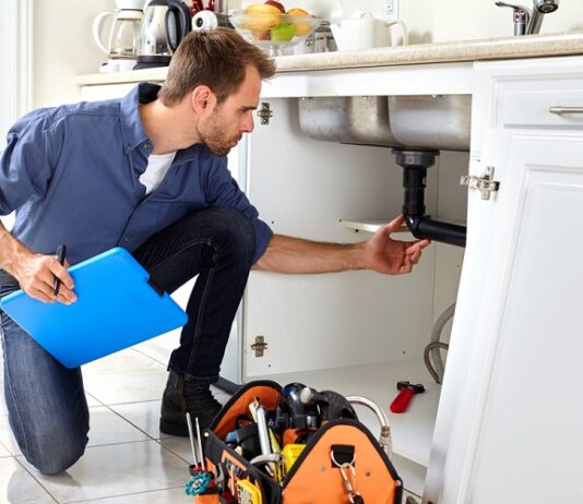 What to Look for When Choosing a Plumber for Your Home Plumber