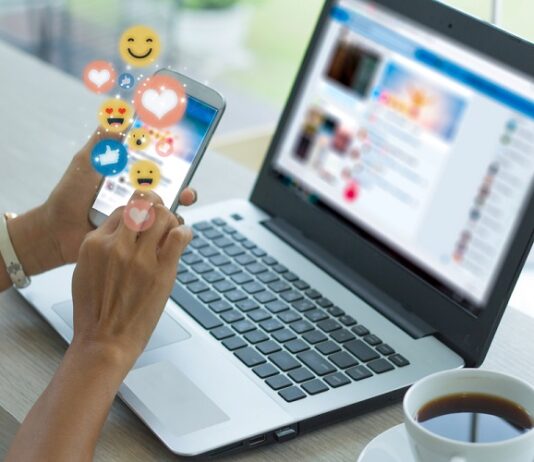 How a POS System Can Help Your Online Retail Store Online Retail Store